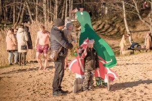 Ziemas peldētāji īpašos koptreniņos gatavosies pasaules kausa posmam Liepājā - LTSA, Latvijas Tautas Sporta Asociācija