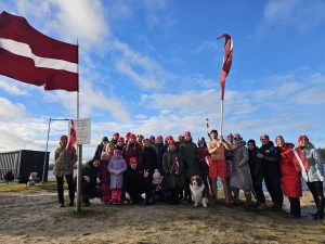 Visā Latvijā ziemas peldētāji apvienojas kopīgā peldējumā - LTSA, Latvijas Tautas Sporta Asociācija