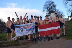 Visā Latvijā ziemas peldētāji apvienojas kopīgā peldējumā - LTSA, Latvijas Tautas Sporta Asociācija