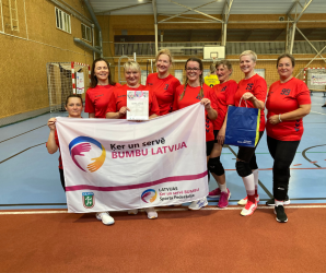 Bildes no Latvijas čempionāta Ķer un servē bumbu 45+ - LTSA, Latvijas Tautas Sporta Asociācija