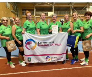 Bildes no Latvijas čempionāta Ķer un servē bumbu 45+ - LTSA, Latvijas Tautas Sporta Asociācija