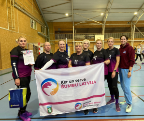 Bildes no Latvijas čempionāta Ķer un servē bumbu 45+ - LTSA, Latvijas Tautas Sporta Asociācija