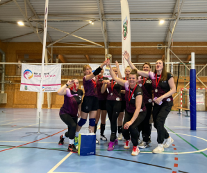 Bildes no Latvijas čempionāta Ķer un servē bumbu 45+ - LTSA, Latvijas Tautas Sporta Asociācija